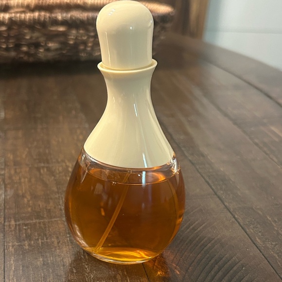 Halston Natural Spray Cologne - Picture 1 of 6